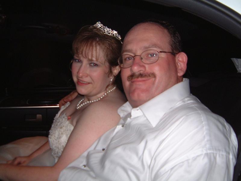 2003/10(Oct)/03(Urbik-Wedding)/800x600_2003-10-05 22-45-54.JPG